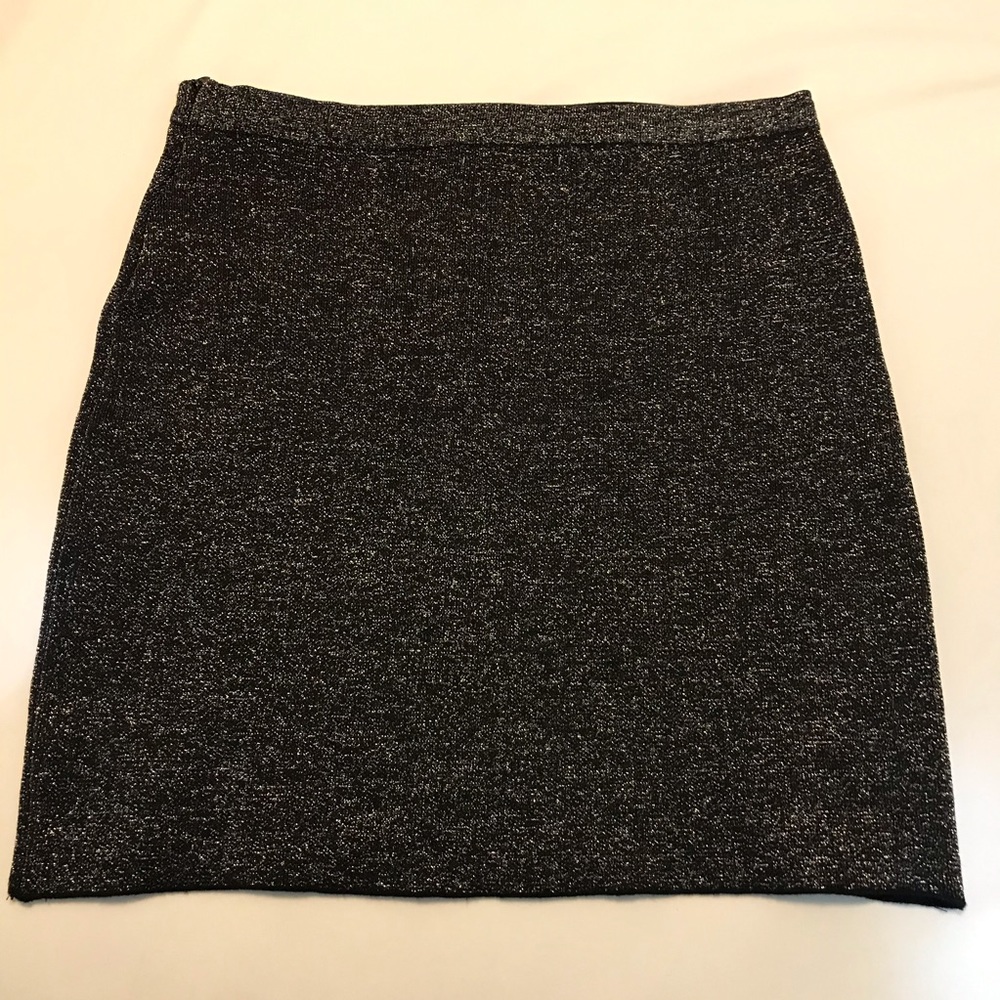NWT Zara Knit Black and Silver Skirt Size L